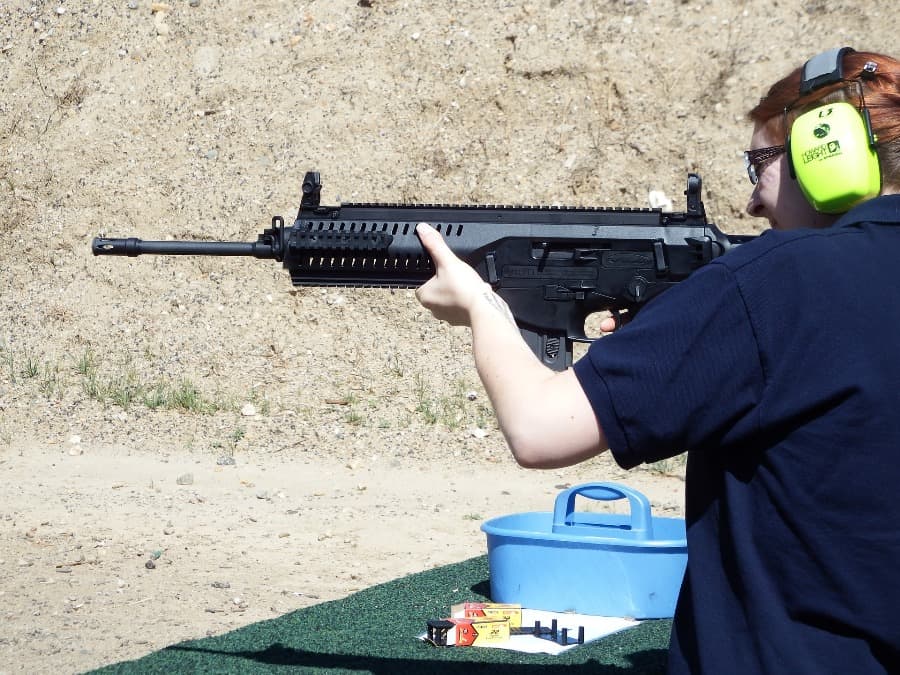 Man not needing a gun permit to shoot at a gun range in New Hampshire