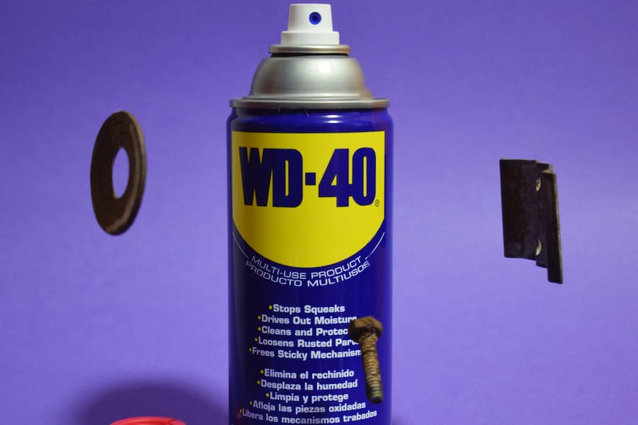 WD40 spray bottle