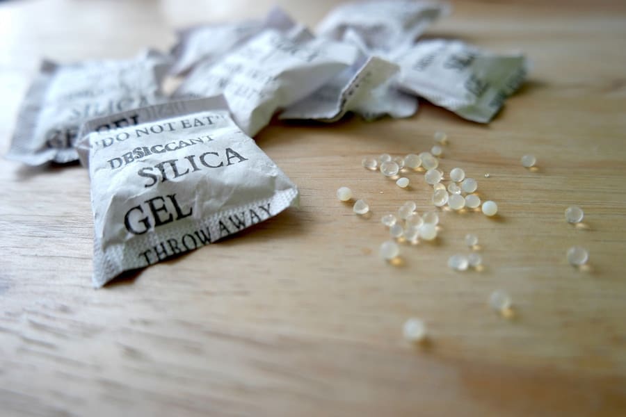 A photo of silica gel