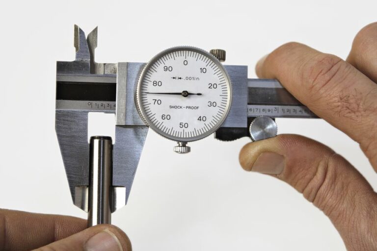 Are Digital Calipers More Accurate Than Dial? KeepGunsSafe